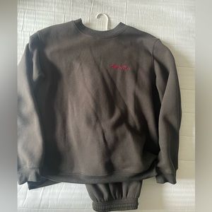 NWOT white fox sweatshirt and sweatpants